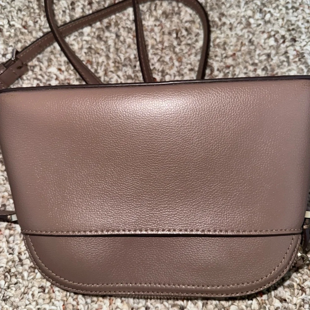 kate spade mauve (purpleish- brown) dome crossbody purse / bag